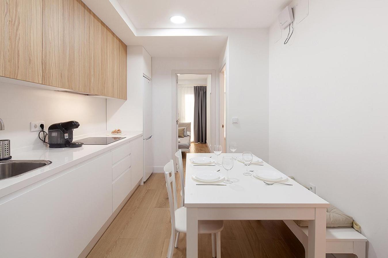 Amazing Flat In City Center-Sevillarooms Bagian luar foto